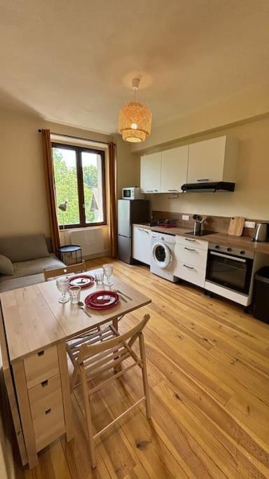 דירות לה רוש-סור-פורון T2 Cocon Avec Balcon Et Parking מראה חיצוני תמונה